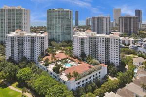 19900 E Country Club Dr Unit 507