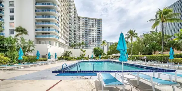 3800 S Ocean Dr