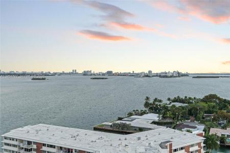 4000 Towerside Ter