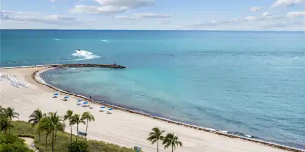 10225 Collins Ave Unit 902