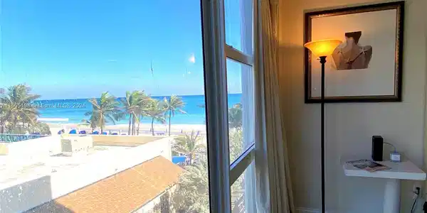 4040 Galt Ocean Dr