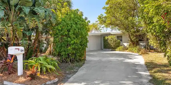 124 Aucila RD.