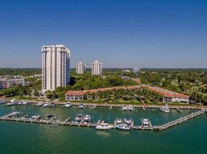 4000 Towerside Ter