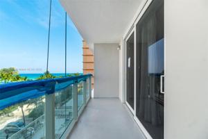 19201 Collins Ave Unit 324