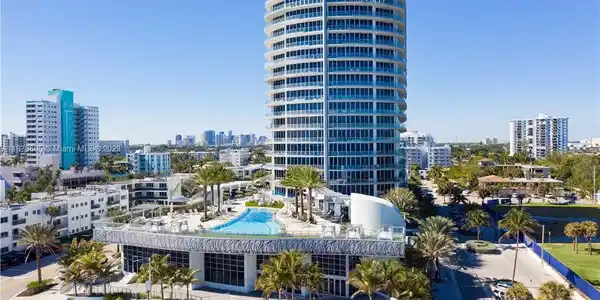 701 N Fort Lauderdale Blvd Unit 112