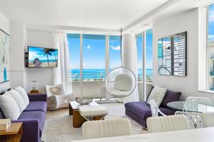 225 Collins Ave