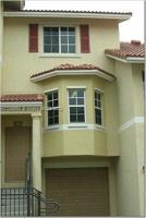 8930 NE 8th Ave Unit 910