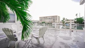 8509 Crespi Blvd Unit 7