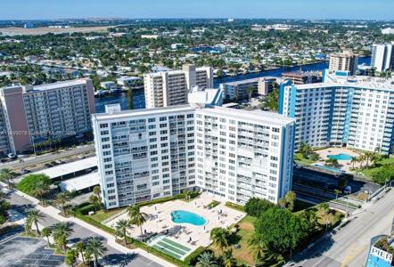 201 N Ocean Blvd