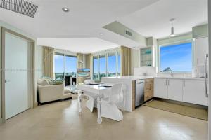 10 Venetian Way Unit 2105