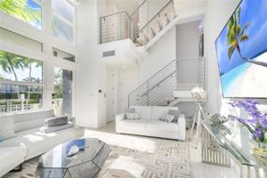 39 N Shore Dr