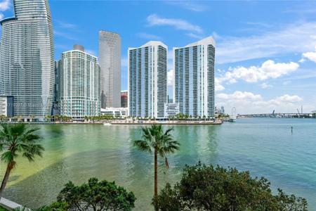 888 Brickell Key Dr
