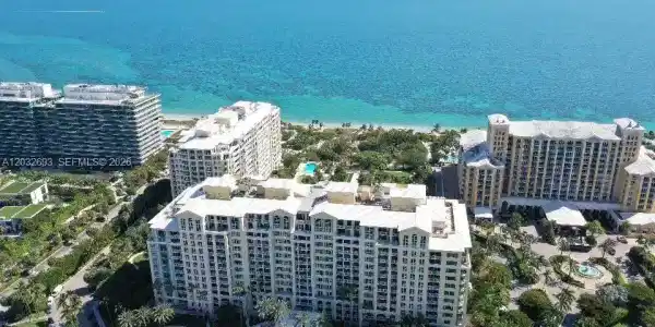 430 S Grand Bay Dr