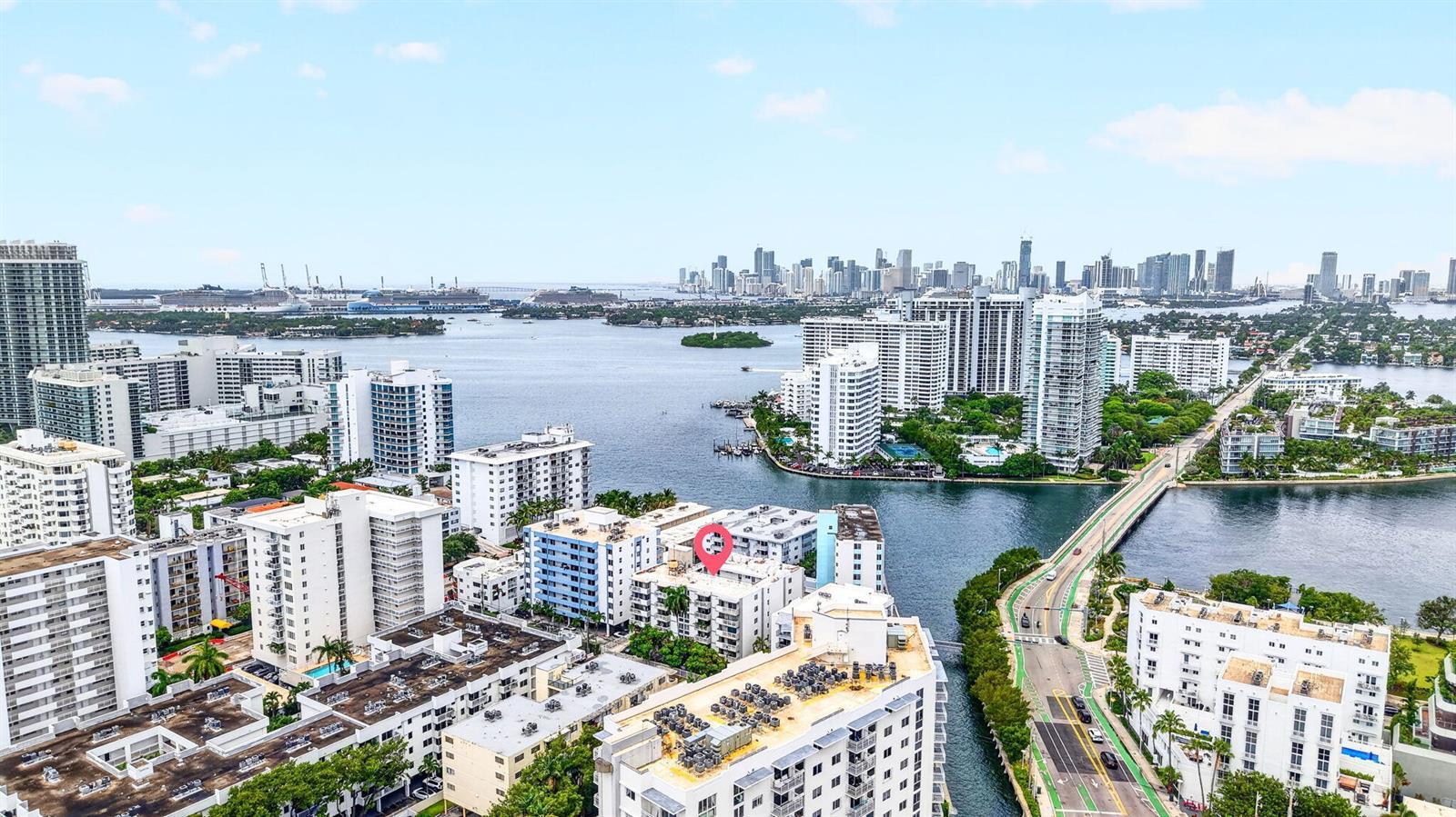 Image 3: 46-web-or-mls-DJI_20260718130942_0032_D