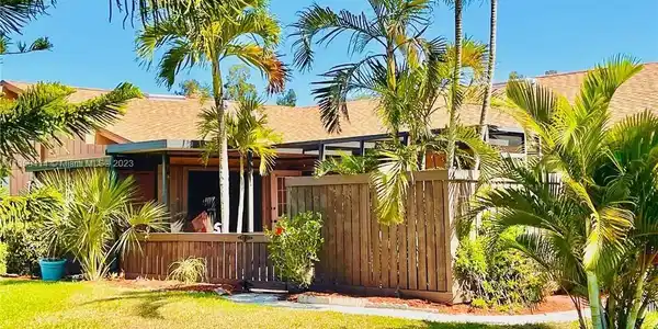 6396 Royal Woods Dr Unit #6396