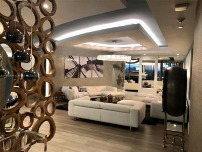 18555 Collins Ave Unit 2903