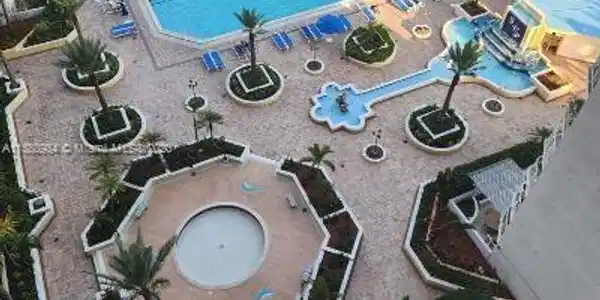 7601 E Treasure Dr Unit 1903