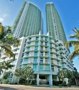 1900 N Bayshore Dr