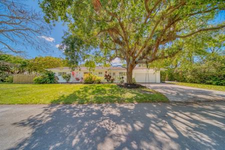 13700 SW 74th Ct
