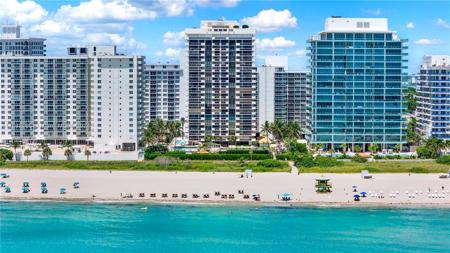 5757 Collins Ave