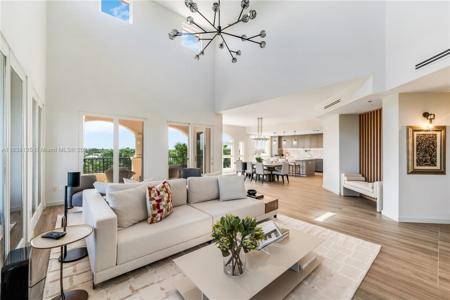 13647 Deering Bay Dr