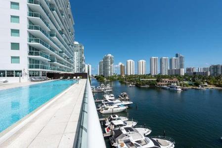 400 Sunny Isles Blvd Unit 104
