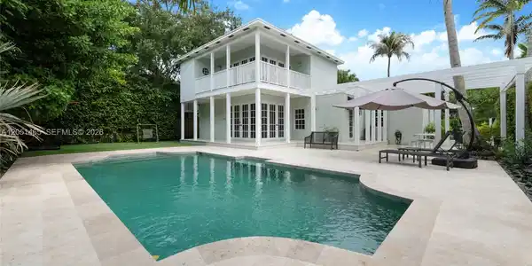 5130 SW 73rd Ter