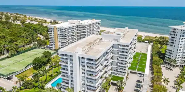 155 Ocean Lane Dr