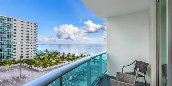 3901 S Ocean Dr