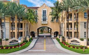 3001 NE 185th St Unit 421
