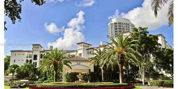 3500 Island Blvd