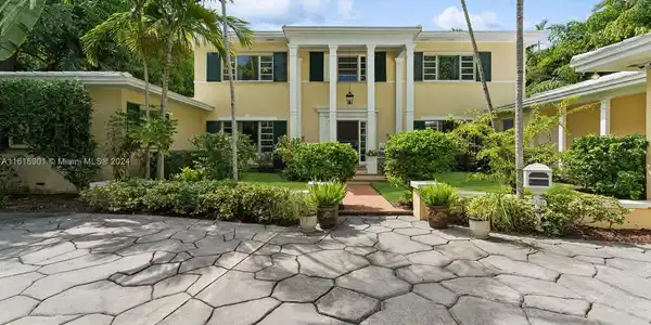 4430 Sabal Palm Rd