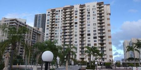 1865 S Ocean Dr