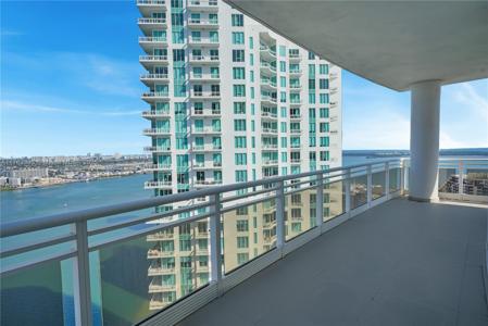 901 Brickell Key Blvd