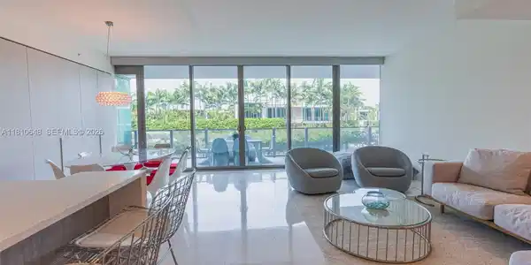 360 Ocean Dr