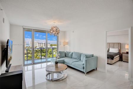 330 Sunny Isles Blvd