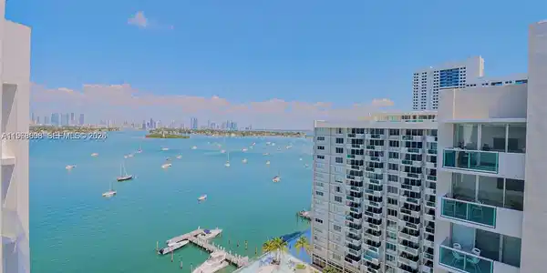 1100 West Ave