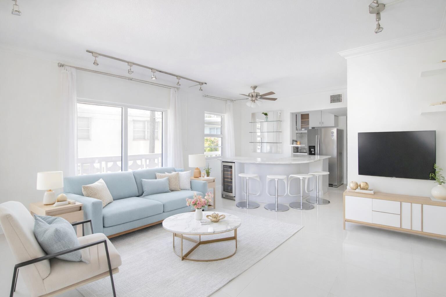 Image 1: Living Room1
