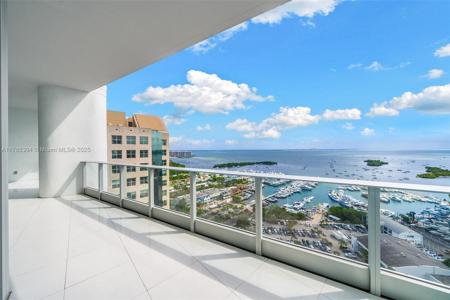 2627 S Bayshore Dr