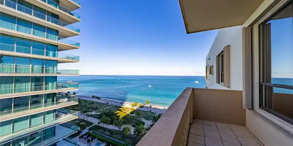 10185 Collins Ave Unit PH20