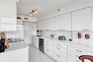 3400 NE 192nd St Unit 709