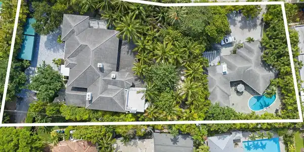 1313 SEABREEZE