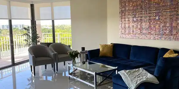 2000 Towerside Ter Unit 909