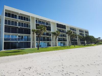 3235 GULF OF MEXICO DR