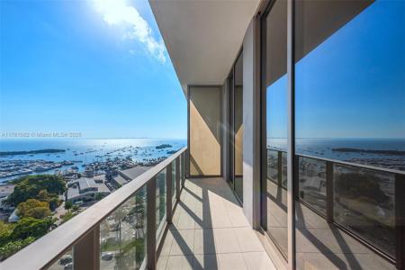 2655 S Bayshore