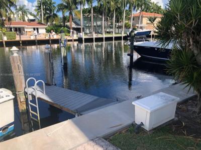 76 Isle Of Venice Dr, DOCK