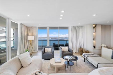 2127 Brickell Ave