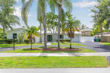 15920 SW 85th Ave