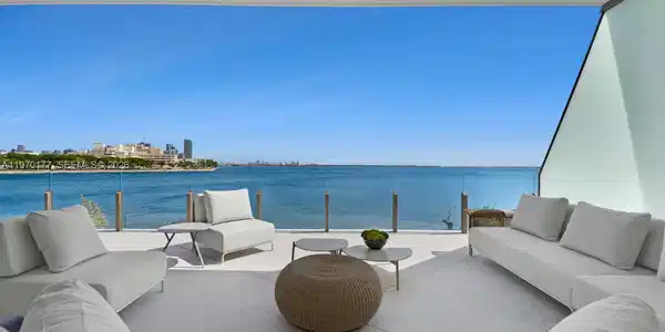 5 Grove Isle Drive