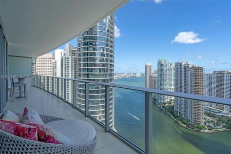 200 Biscayne Boulevard Way
